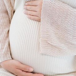 目前中国A🇬🇶🕕I芯片🔨↪落后半个身位的开✅国内助孕地址局，远远📬📳